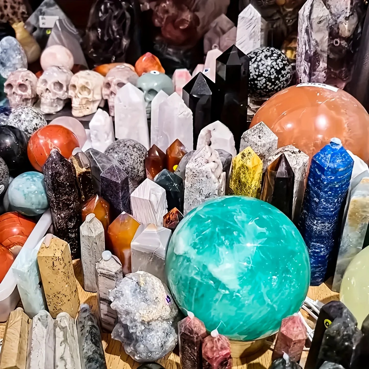Unique Crystals Gift Box 1 To 3 Pounds Mixed Raw Stone