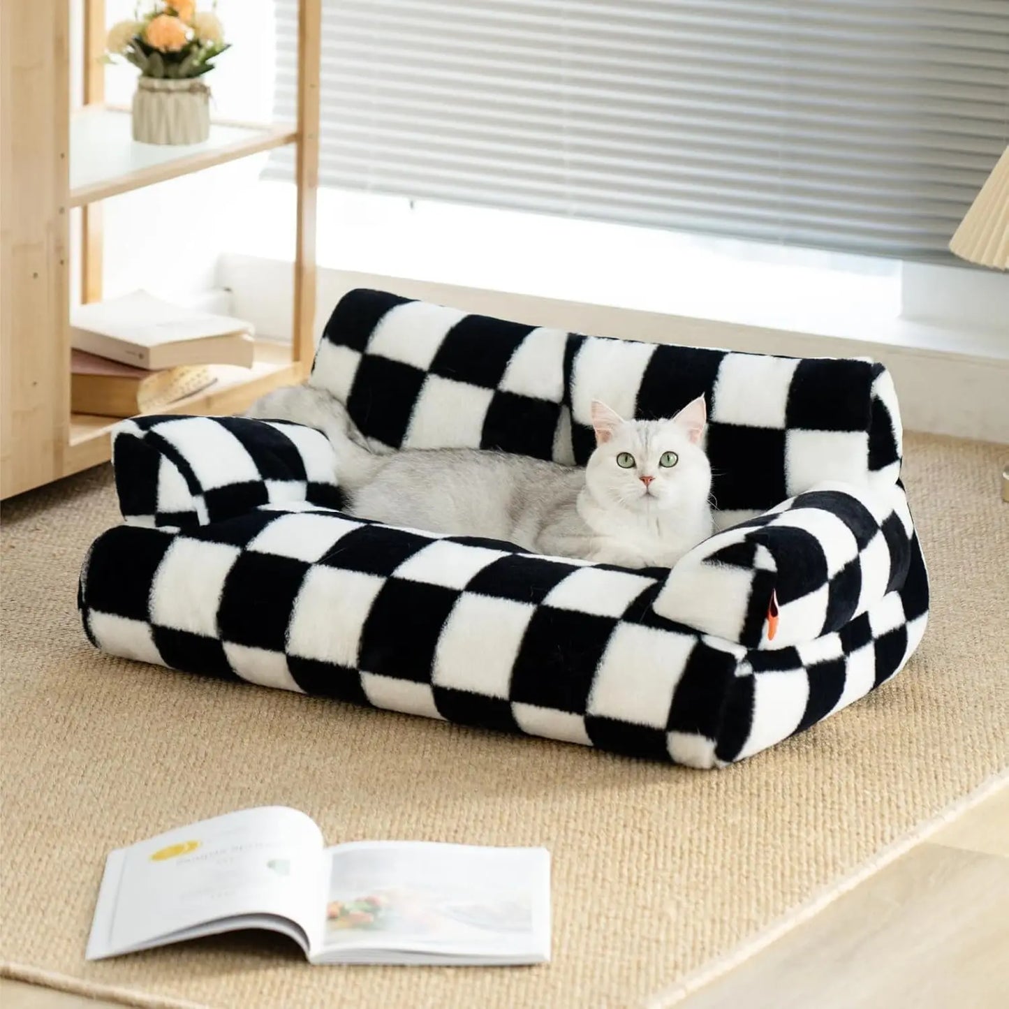 Mewoofun Pet Couch Bed 26 Inch by 19 Inch by 13 Inch Washable Cat Beds for Medium and Small Dogs and Cats up to 25 Pounds Fluffy Cat Couch in Black and White