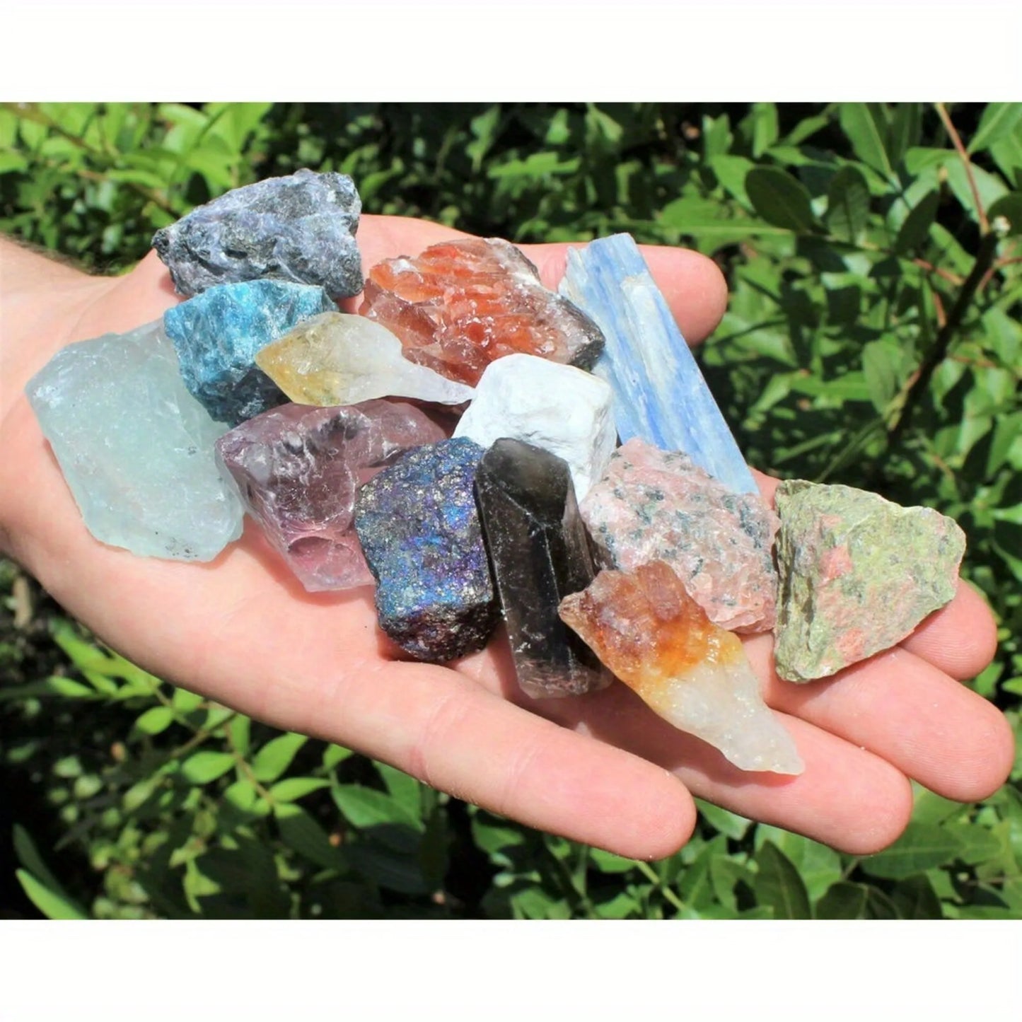 1000 Carats Natural Gemstones and Handmade Crystals Jewelry