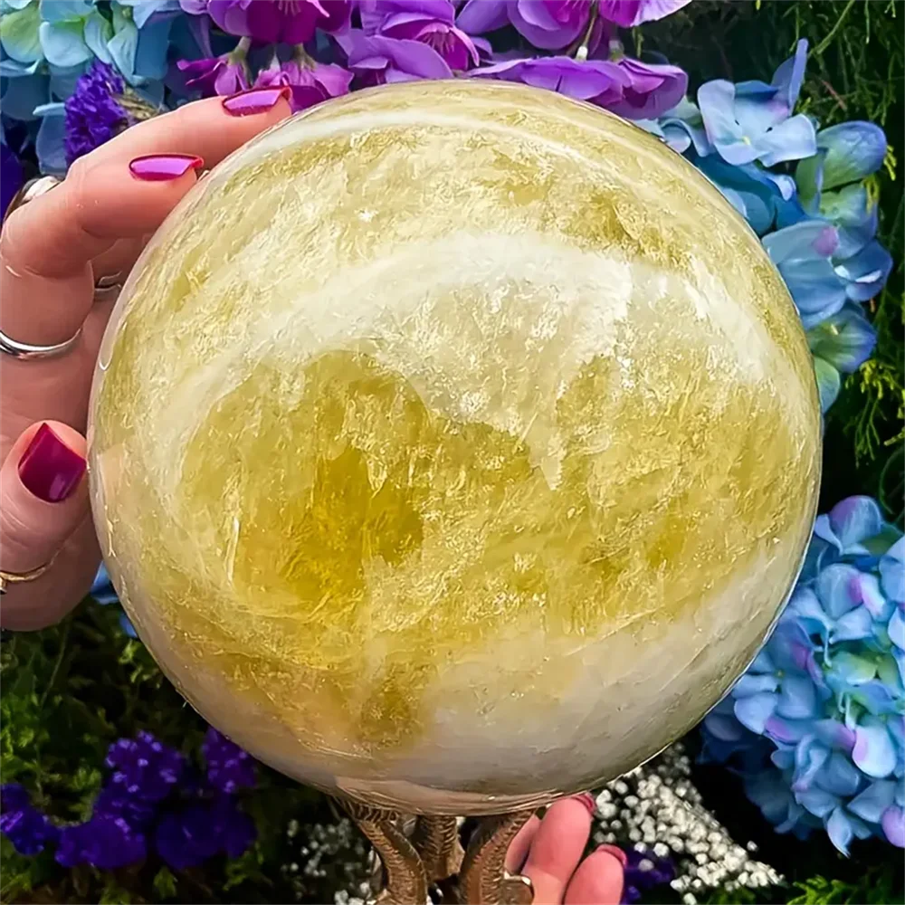 1pc AAAA+ grade natural lemon crystal ball, with golden shimmering silver content - the ideal crystal handicraft for crystal