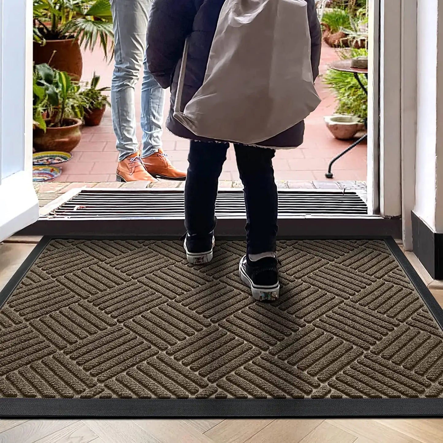 Front Door Mat Indoor and Outdoor Welcome Rubber Backing Easy Clean Heavy Duty Entryway Doormat 4x6 Brown