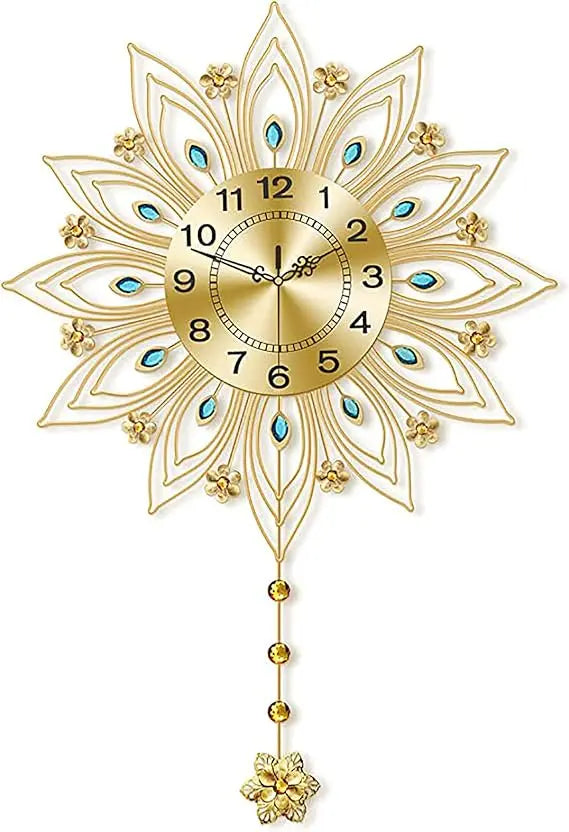 Peacock Shape 3D Wall Clock Wrought Iron Gold Mute Electronic Quartz Clock Unique Crystal Metal Hollow Carved Decoration Modern
